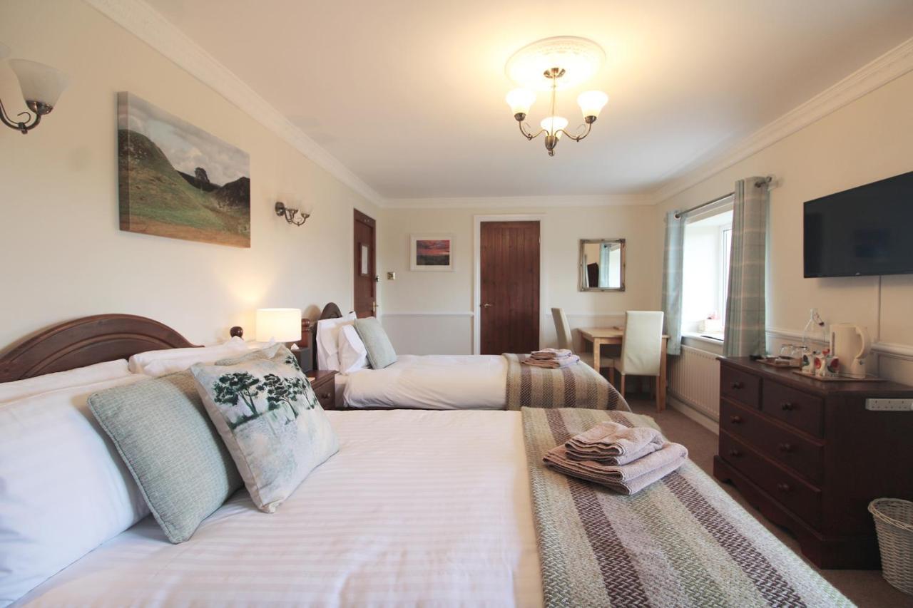 Bridge House Bed & Breakfast Холтуисъл Екстериор снимка