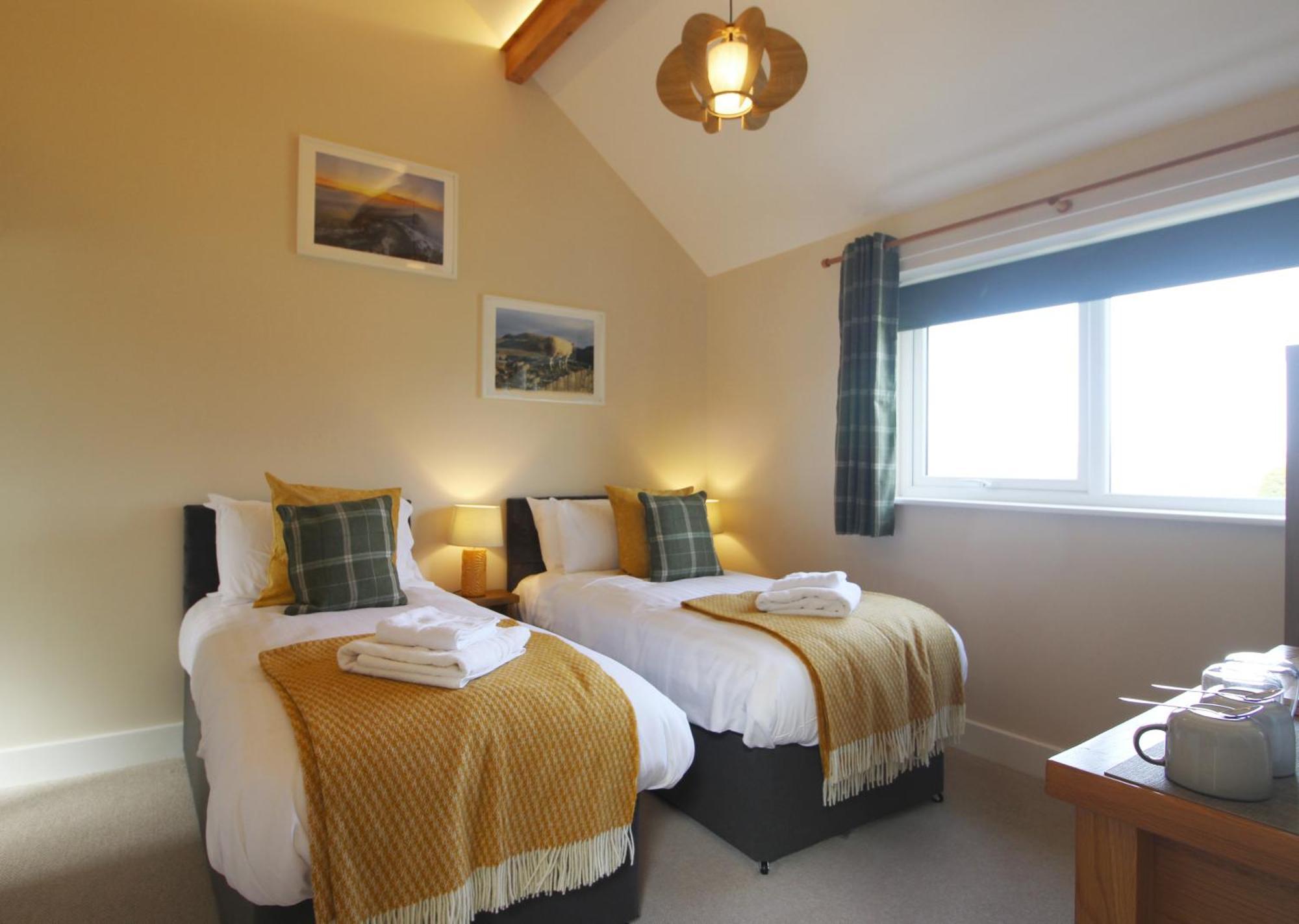 Bridge House Bed & Breakfast Холтуисъл Екстериор снимка
